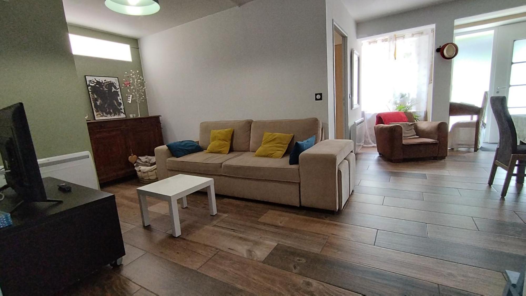 Ruthene Etape Appartement T3 Rodez Esterno foto