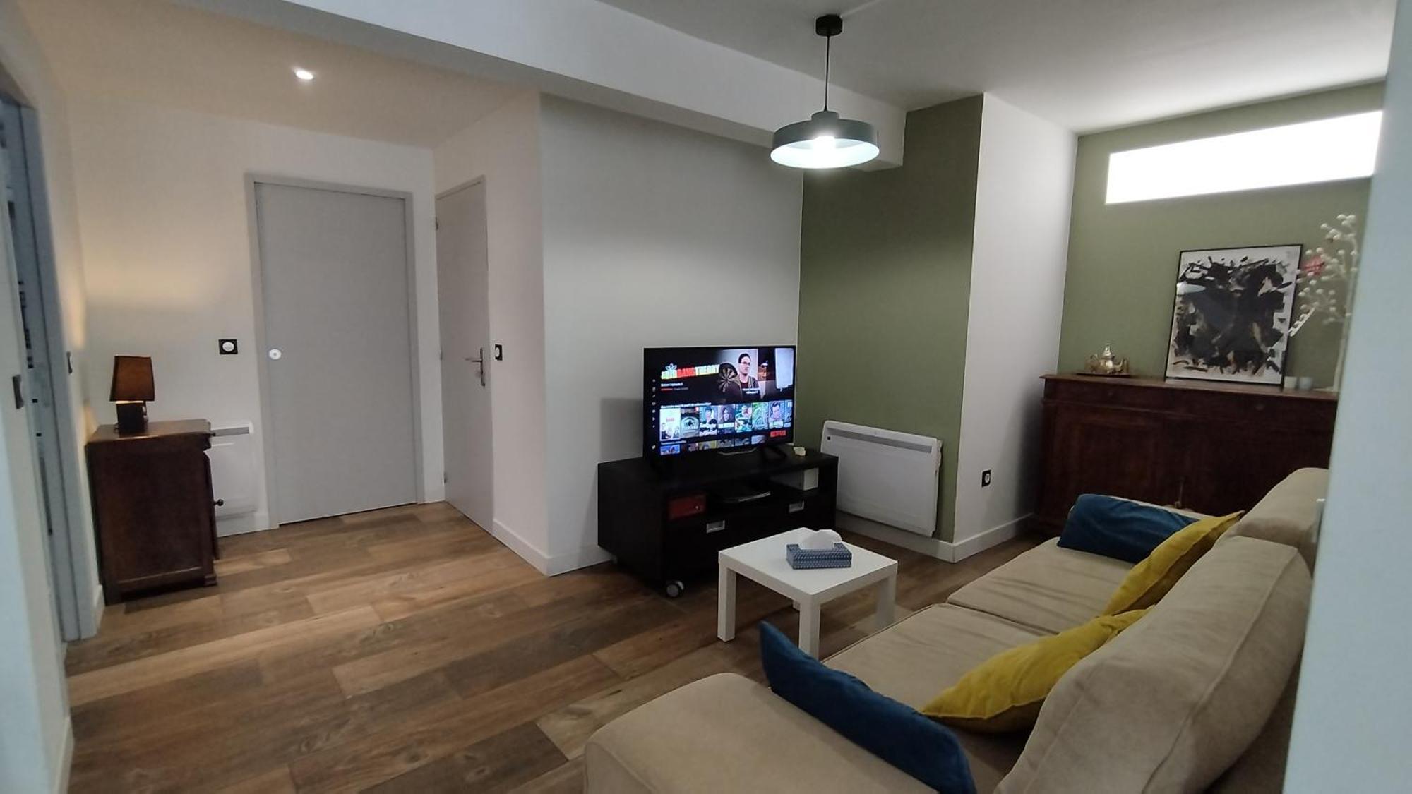 Ruthene Etape Appartement T3 Rodez Esterno foto